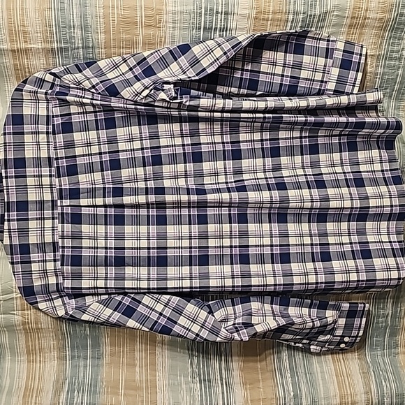 Jos A Bank Full Buttondown Front Plaid Shirt - Picture 4 of 4